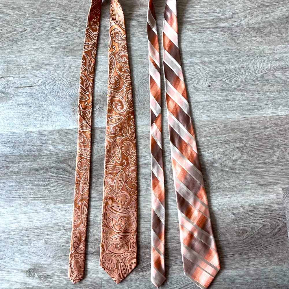 A Bundle of Two 100% Silk Men Ties